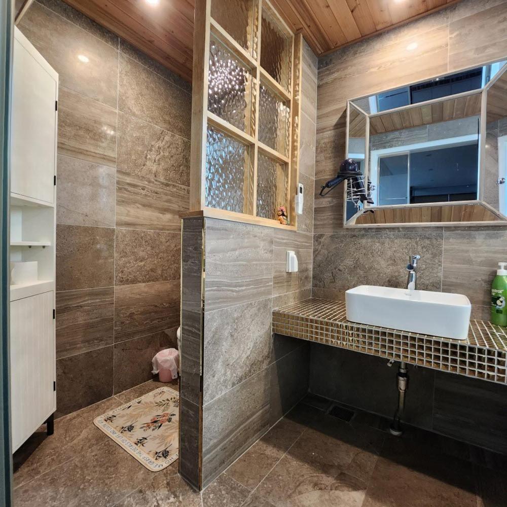 Ariene Guesthouse Gwangju Metropolitan City Ngoại thất bức ảnh